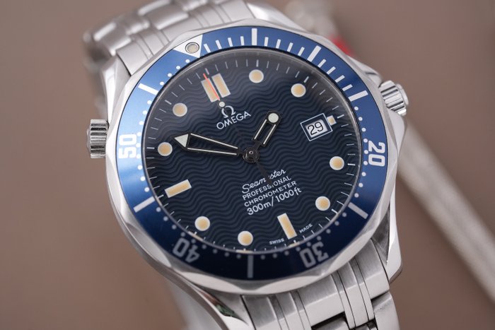 Omega - Seamaster Diver 300 M James Bond - 25318000 - Mænd - 1990-1999