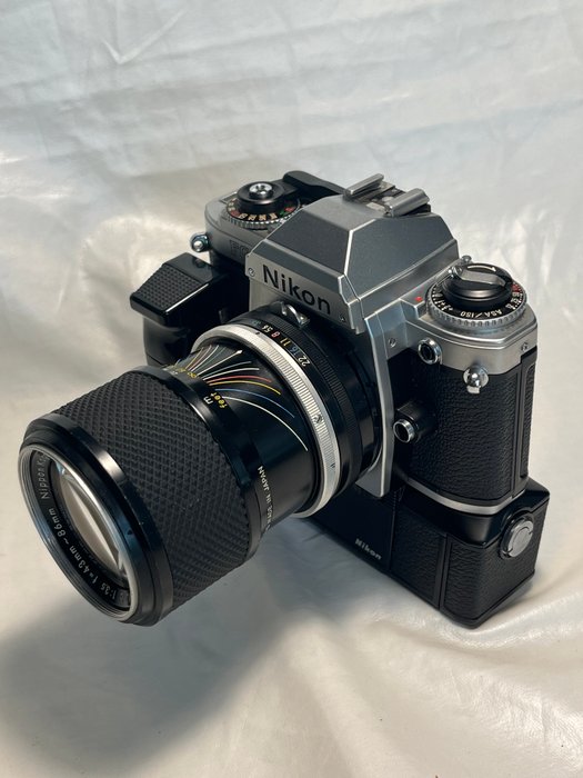 Nikon FG + MD14 motor + 43/86 mm zoom lens Reflekskamera med enkelt linse (SLR)