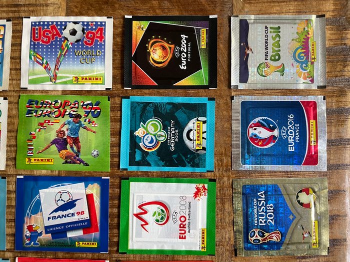 Panini - World Cups / EC / Euro Football - 1974 to 2020 - 25 Booster pack