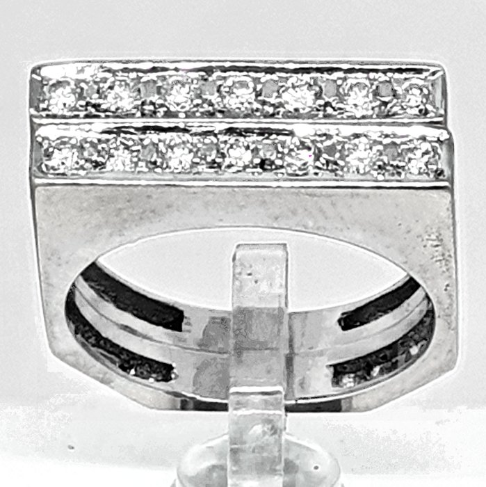 Ring - 18 kraat Gulguld -  0.42ct. tw. Diamant (Natur)