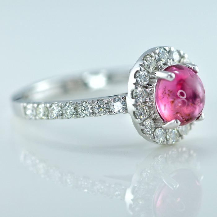 Ring - 14 karat Hvidguld -  2.23ct. tw. Spinel - Diamant - Burma Spinel Ring