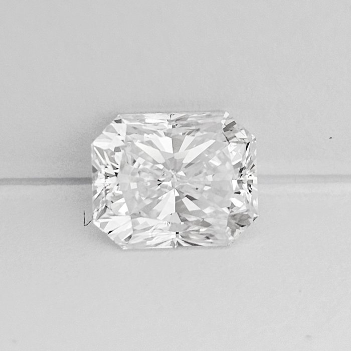 1 pcs Diamant  (Natur)  - 1.00 ct - Radiant - E - VS2 - Gemological Institute of America (GIA)