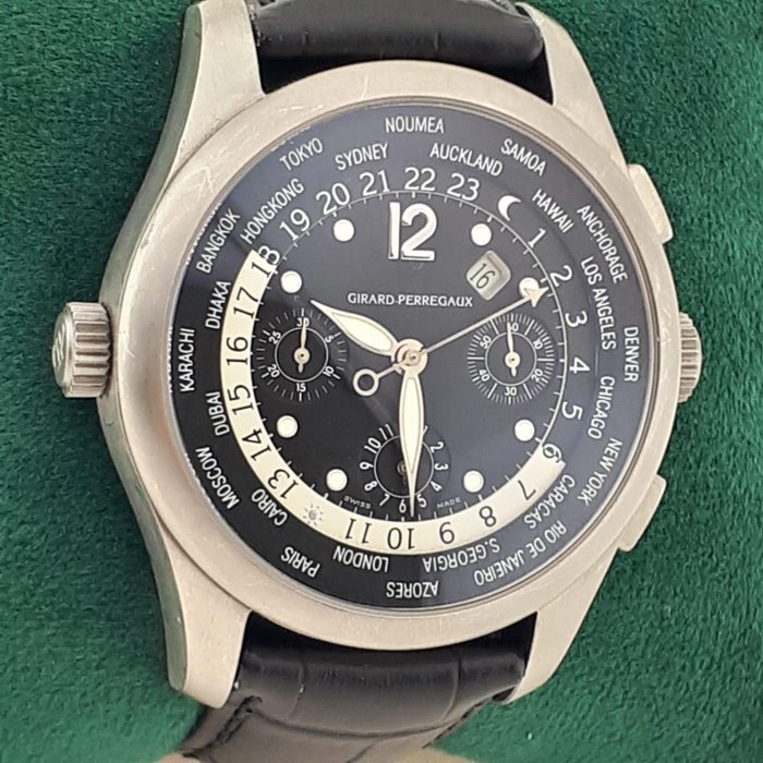 Girard-Perregaux - WW.TC Chronograph Automatic GMT World Time Titanium FULL SET - 4980 - Mænd - 2005