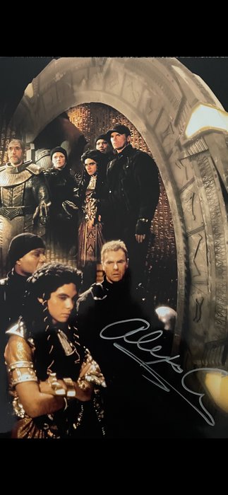 Stargate - Signed by Alexis Cruz (Skaara)