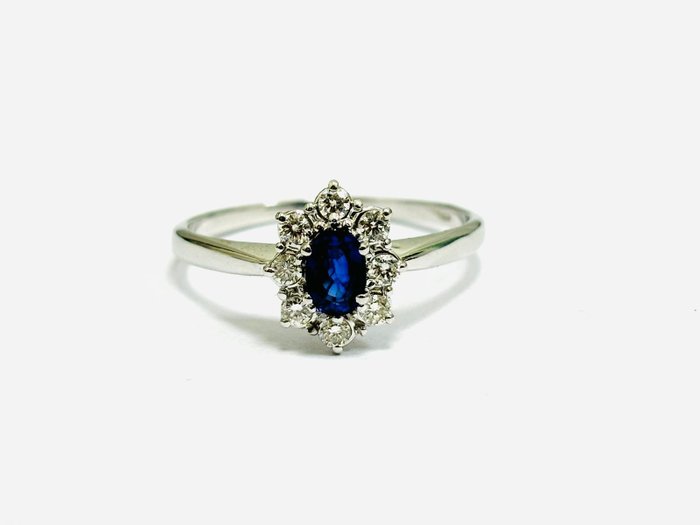 Ring - 18 kraat Hvidguld -  1.35ct. tw. Safir - Diamant - Fremstillet i Italien