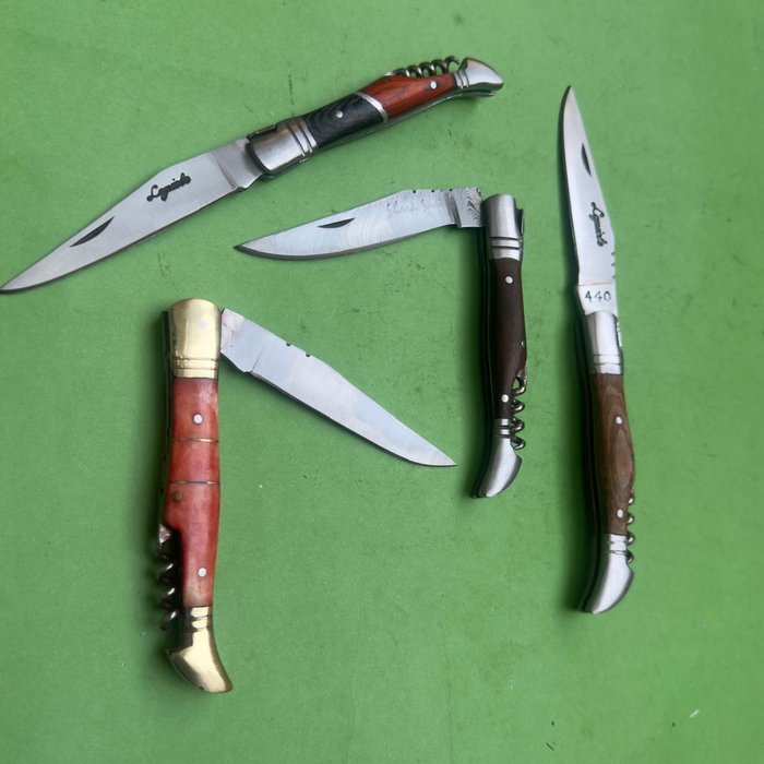 Køkkenkniv - Chef's knife - Knogle, Stål, Træ, Legendarisk køkken + lommeknive - lige fra landsbyen Laguiole - blandede knive - Frankrig