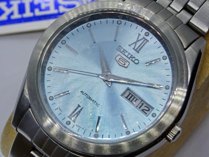 Seiko - 5 - Ingen mindstepris - Mænd - 2000-2010