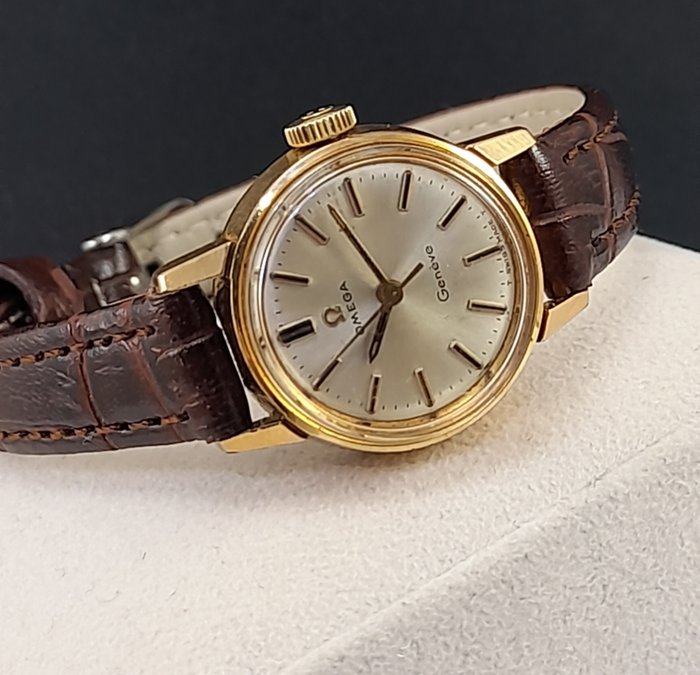 Omega - Genève - Ingen mindstepris - 27875007 - Kvinder - 1950-1959