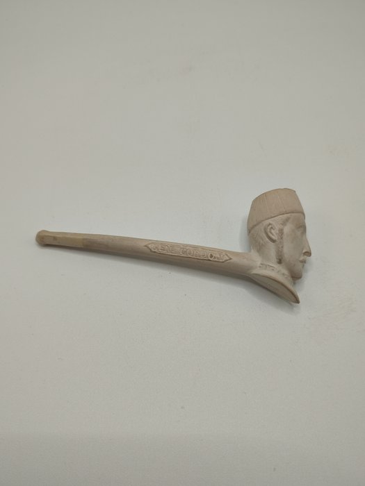 Pipas para opio y tabaco - Pipe - Bruyerepibe, Keramik, Legering, Ler, Messing, Terrakotta, Træ -  (11)