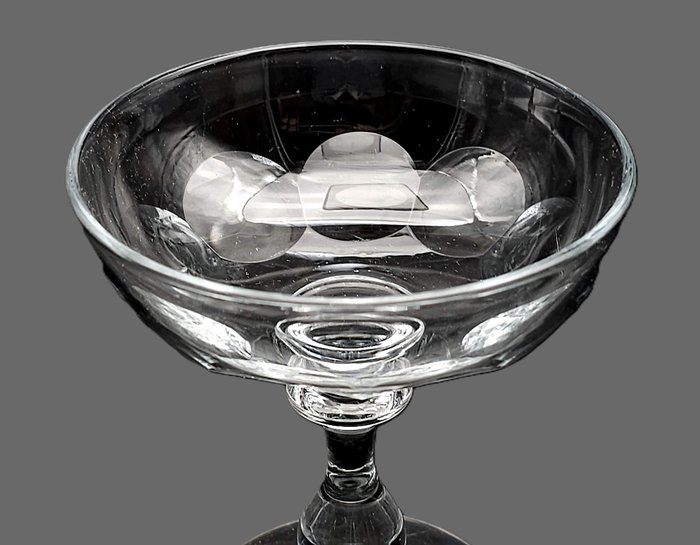 Baccarat - Drikke service (6) - S. 973 - Krystal