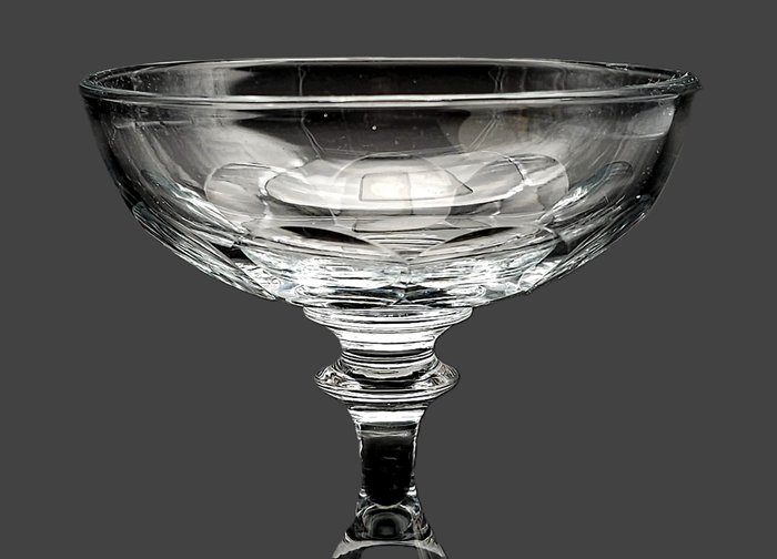 Baccarat - Drikke service (6) - S. 973 - Krystal