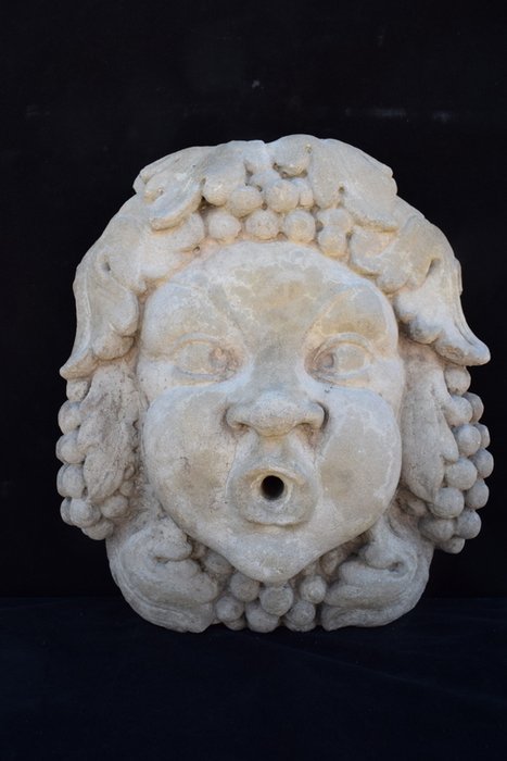 Skulptur Mascherone di Bacco - 37 cm - Sandsten