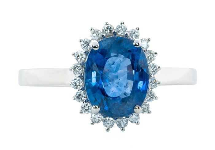 Ring - 18 kraat Hvidguld, 'Cornflower Blue' (Ceylon) -  3.07ct. tw. Safir - Diamant - 0,18 ct - VS