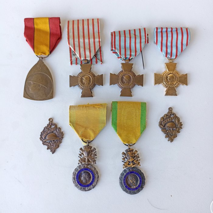 Frankrig - Belønning - WW-l and later. 8 Awards