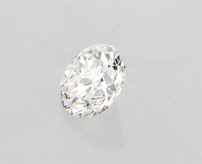 1 pcs Diamant  (Natur)  - 093 ct - Rund - J - SI2 - Gemological Institute of America (GIA) - f44