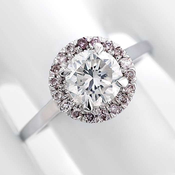 Ring - 14 karat Hvidguld -  1.21ct. tw. Diamant (Natur)