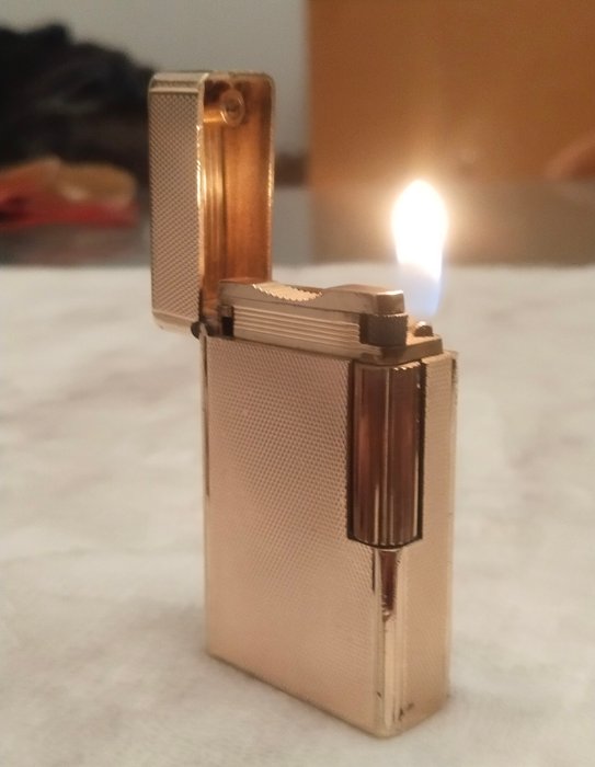 ST Dupont - Lighter - forgyldt