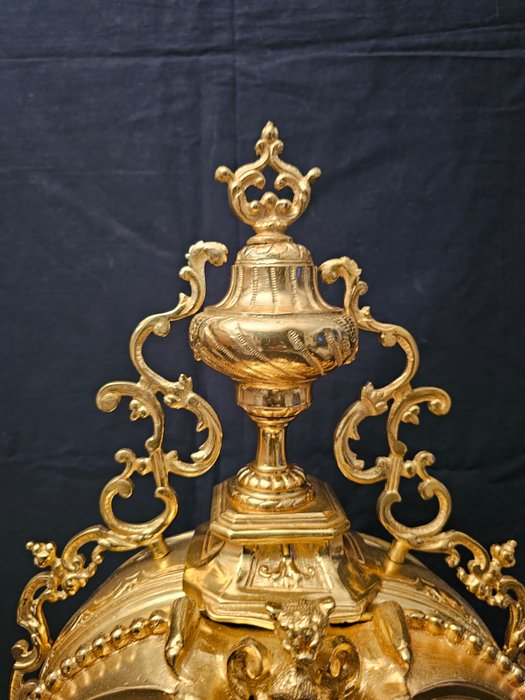 Kaminur Regent - Forgyldt bronze - 1850-1900 - Top i guld.