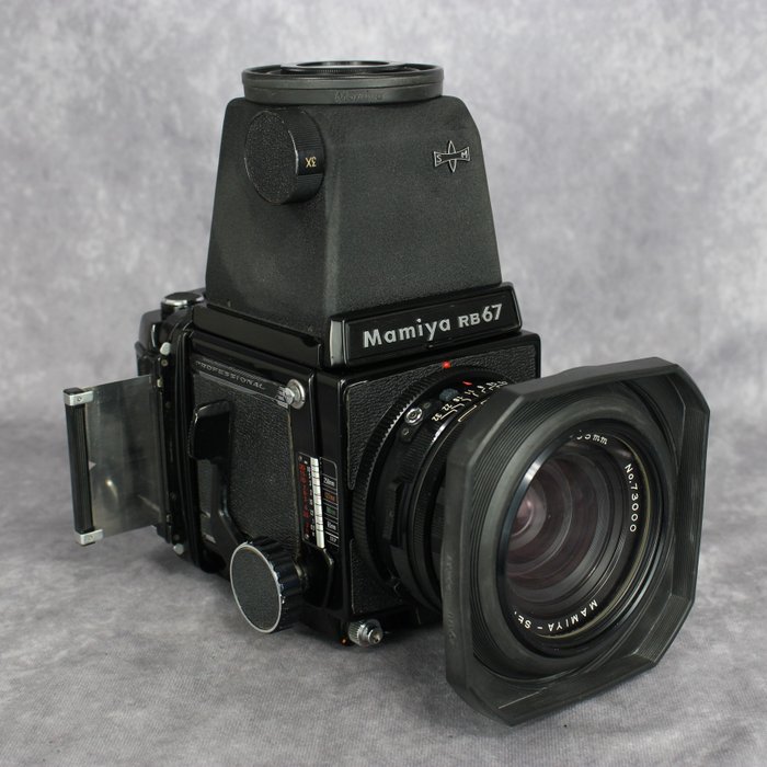 Mamiya RB67 + Mamiya-Sekor  C  1:45 F=65mm 120/mellemformat kamera