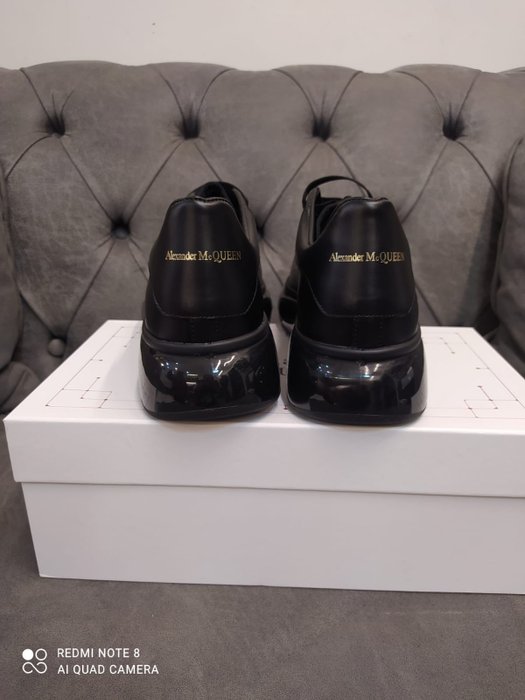 Alexander McQueen - Sneakers - Størelse: 40 (EU/IT) / 6 (UK) / 7 (US)