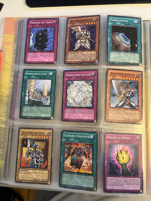 Konami - 36 Card - Yu-Gi-Oh!