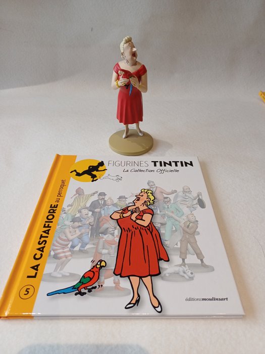 MOULINSART - Tintin - La castafiore - tournesol - nestor - seraphin lampion - monsieur boullu