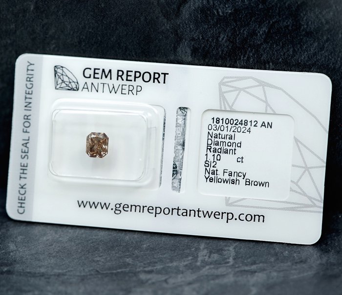 1 pcs Diamant  (Naturfarvet)  - 1.10 ct - Radiant - Fancy Gullig Brun - SI2 - Gem Report Antwerp (GRA)