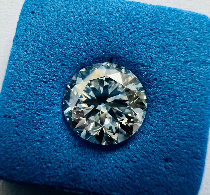 Ingen mindstepris - 1 pcs Diamant  (Natur)  - 0.90 ct - Rund - H - VVS2 - Gemological Institute of America (GIA) - *VG*