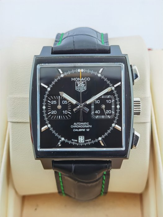 TAG Heuer - Monaco Calibre 12 - CAW211M - Mænd - 2011-nu