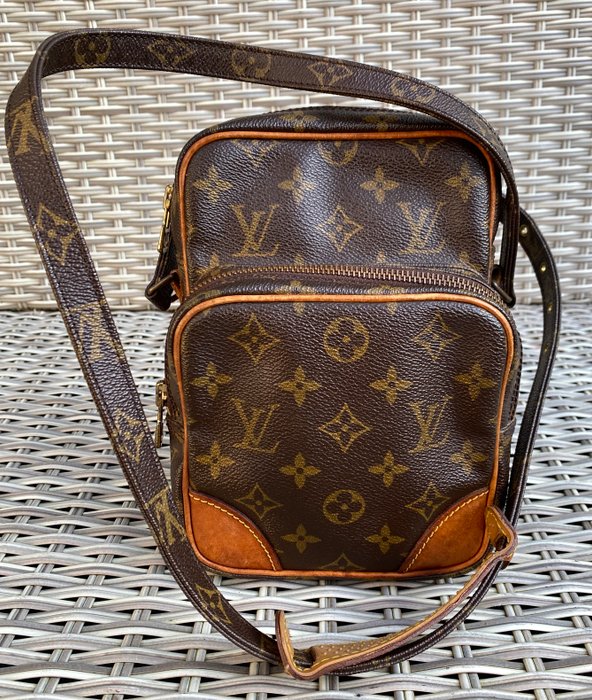 Louis Vuitton - Amazone - Crossbody-taske