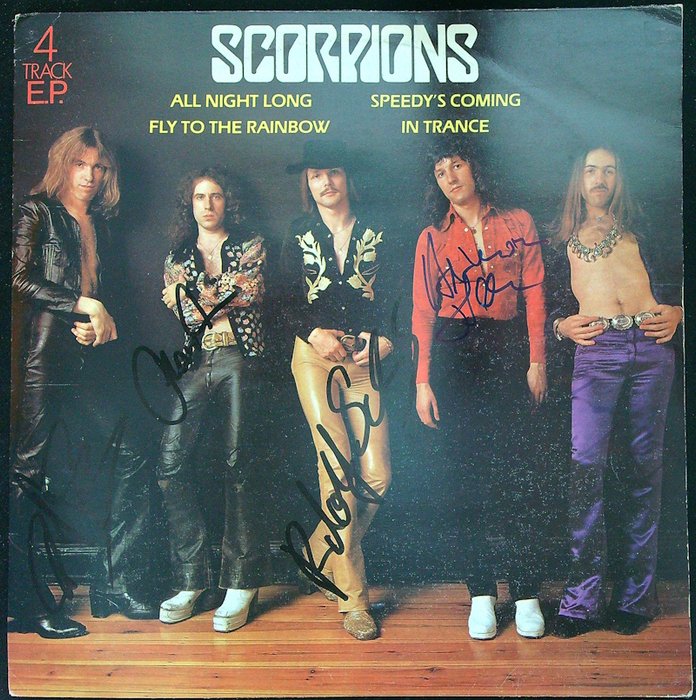 The Scorpions (Hardrock) - Autographed by 4 of 5 members: Matthias Jabs Herman Rarebell Francis Buchholz Klaus Meine and - 45 omdr/min 7" single - 1 aftryk - 1979