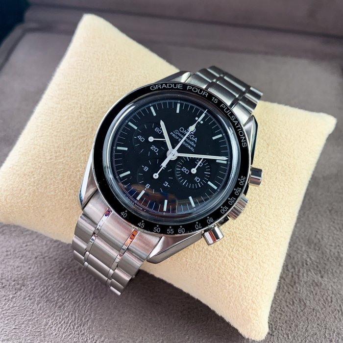 Omega - Speedmaster Professional Moonwatch Gradue Pour 15 Pulsation Bezel - 345.0022 - Mænd - 1990-1999