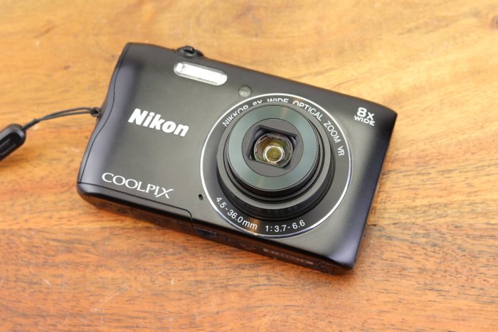 Nikon Coolpix A300, 20.1, Wifi, NFC Digitalkamera