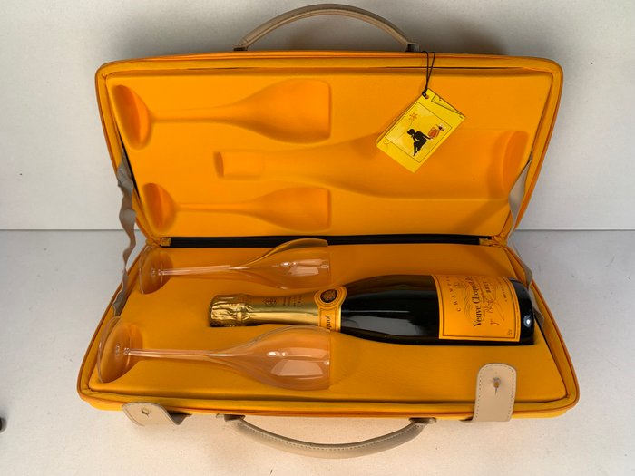 Veuve Clicquot, Ponsardin brut - Champagne Brut - 2 Flasker (0,75 L)