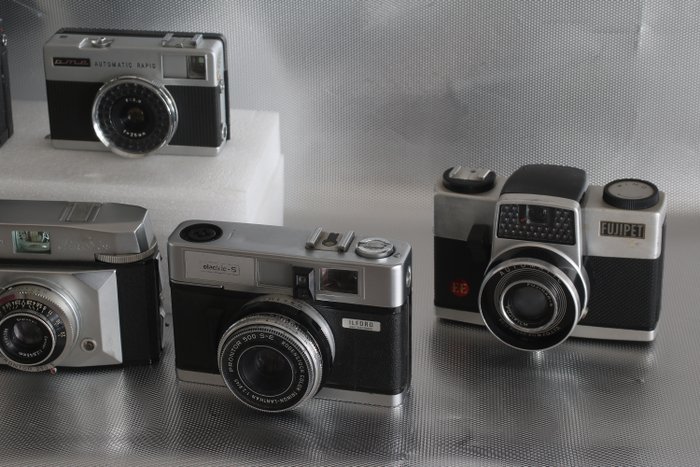 Fuji, Ilford, Petri, Porst, Dacora, Ferrania, PMC zie tekst Analogt kamera