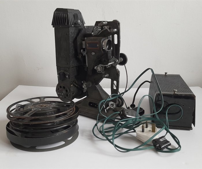 Pathe 16mm Pathescope Cine Projector Filmprojektor