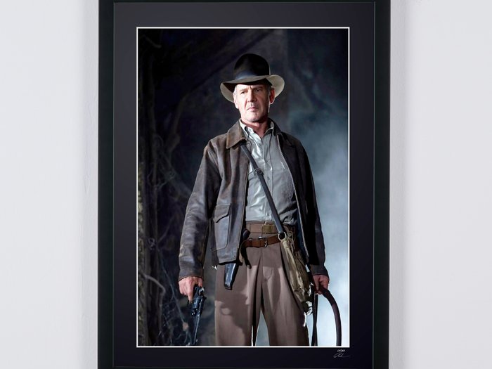 Harrison Ford - Indiana Jones and the Kingdom of the Crystal Skull - Fine Art Photography - Luxury Wooden Framed 70X50 cm - Limited Edition Nr 01 of 30 - Serial ID 30471 - Original Certificate (COA), Hologram Logo Editor and QR Code - 100% New items.