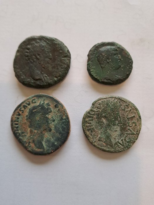 Romarriket. Lot of 4 Æ coins incl.: Marcus Aurelius, Hadrian, Antoninus Pius  Augustus (Hispania)  (Ingen mindstepris)