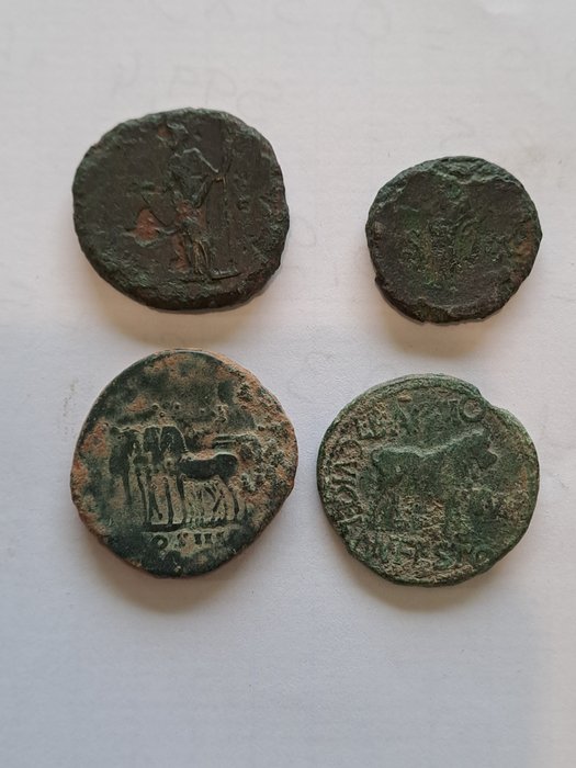 Romarriket. Lot of 4 Æ coins incl.: Marcus Aurelius, Hadrian, Antoninus Pius  Augustus (Hispania)  (Ingen mindstepris)