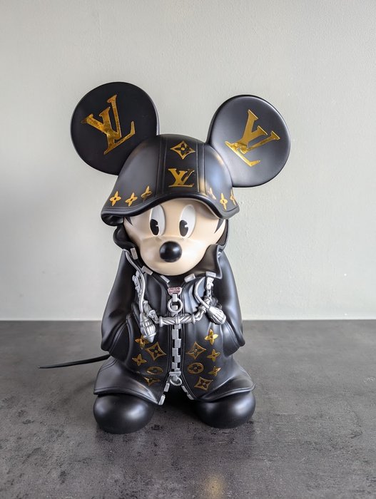 GRRX - Luxurious Kingdom of Mickey (Louis Vuitton)