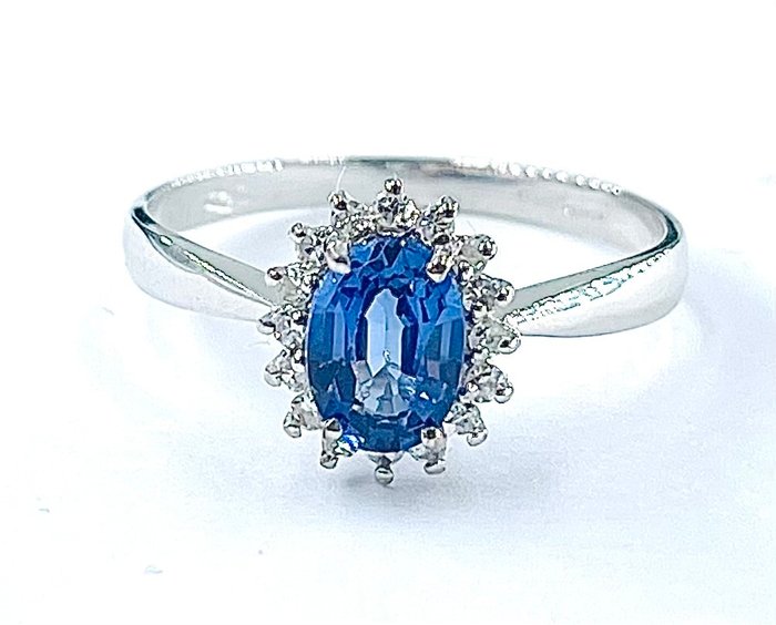 Ingen mindstepris - Ring - 18 kraat Hvidguld Safir - Diamant