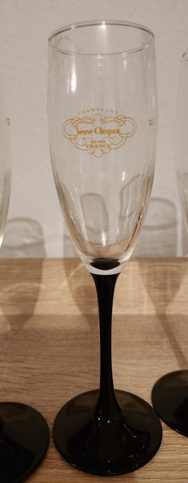 Veuve Cliquot - Krukke (7) - Krystal - Vintage champagne fløjter