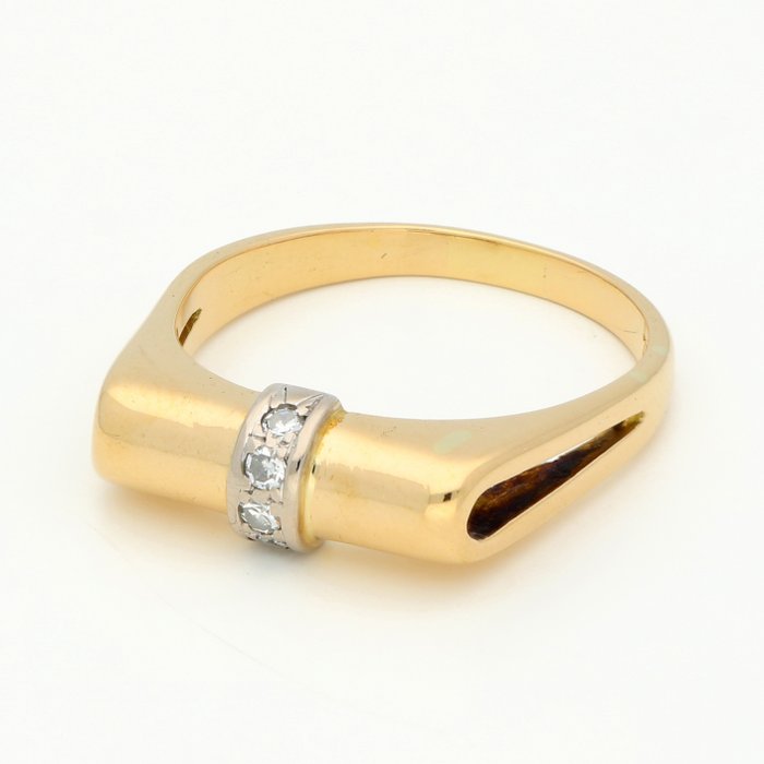 Ingen mindstepris - Ring - 18 kraat Gulguld Diamant (Natur)