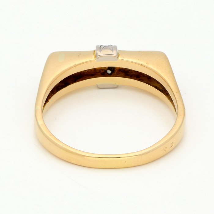 Ingen mindstepris - Ring - 18 kraat Gulguld Diamant (Natur)