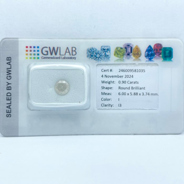 Ingen mindstepris - 1 pcs Diamant  (Natur)  - 0.90 ct - Rund - I - I3 - Gemewizard Gemological Laboratory (GWLab)