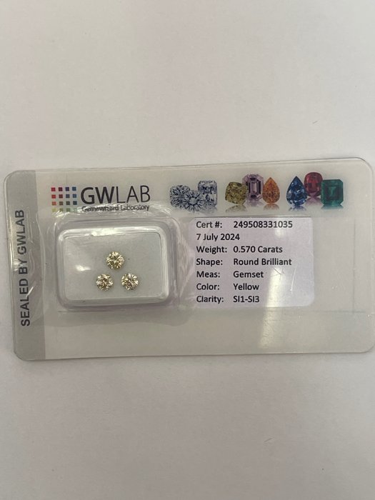 Ingen mindstepris - 3 pcs Diamant  (Natur)  - 0.57 ct - Rund - SI1, SI2, SI3 - Gemewizard Gemological Laboratory (GWLab) - gul