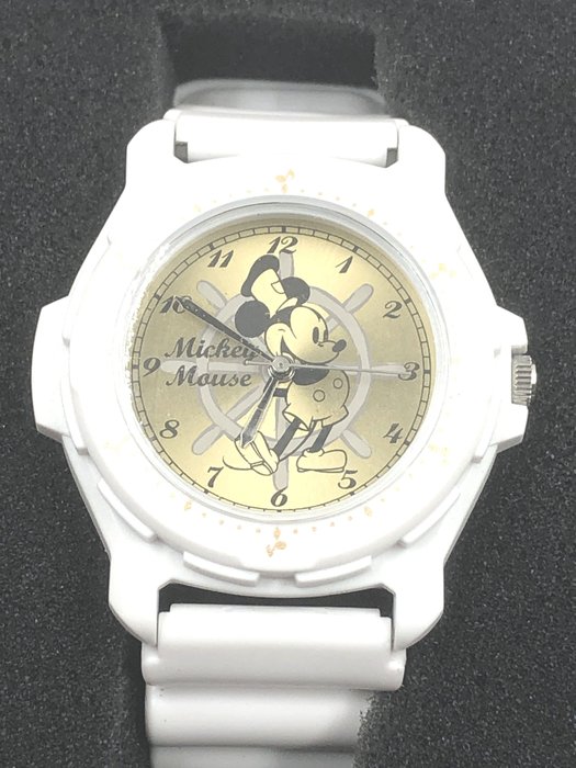 Disney Mickey ＆ Minnie Mouse Premium pair wrist watch Crane Game Prize Japan - 1 Watch - SEGA - 2012