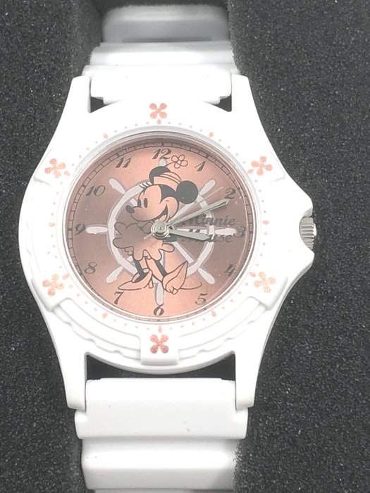 Disney Mickey ＆ Minnie Mouse Premium pair wrist watch Crane Game Prize Japan - 1 Watch - SEGA - 2012