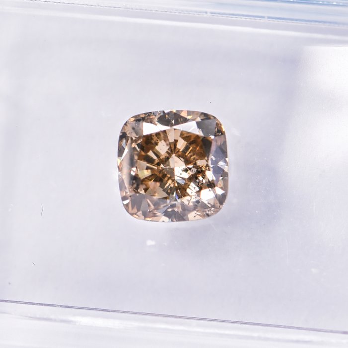 Ingen mindstepris - 1 pcs Diamant  (Naturfarvet)  - 1.04 ct - Pude - Fancy Brun Gul - I1 - International Gemological Institute (IGI)