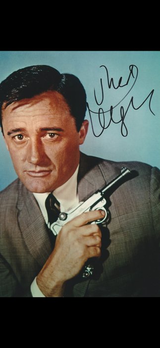 The Man from U.N.C.L.E. - Signed by Robert Vaughn (Napoleon Solo)